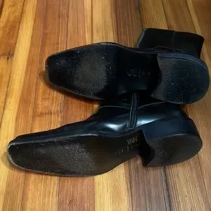 Via Spiga | Shoes | Via Spiga Mens Boots Color Black Size 1  display picture 3